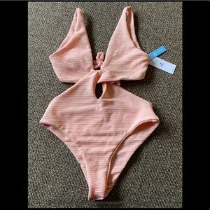 Cupshe one piece swimsuit new